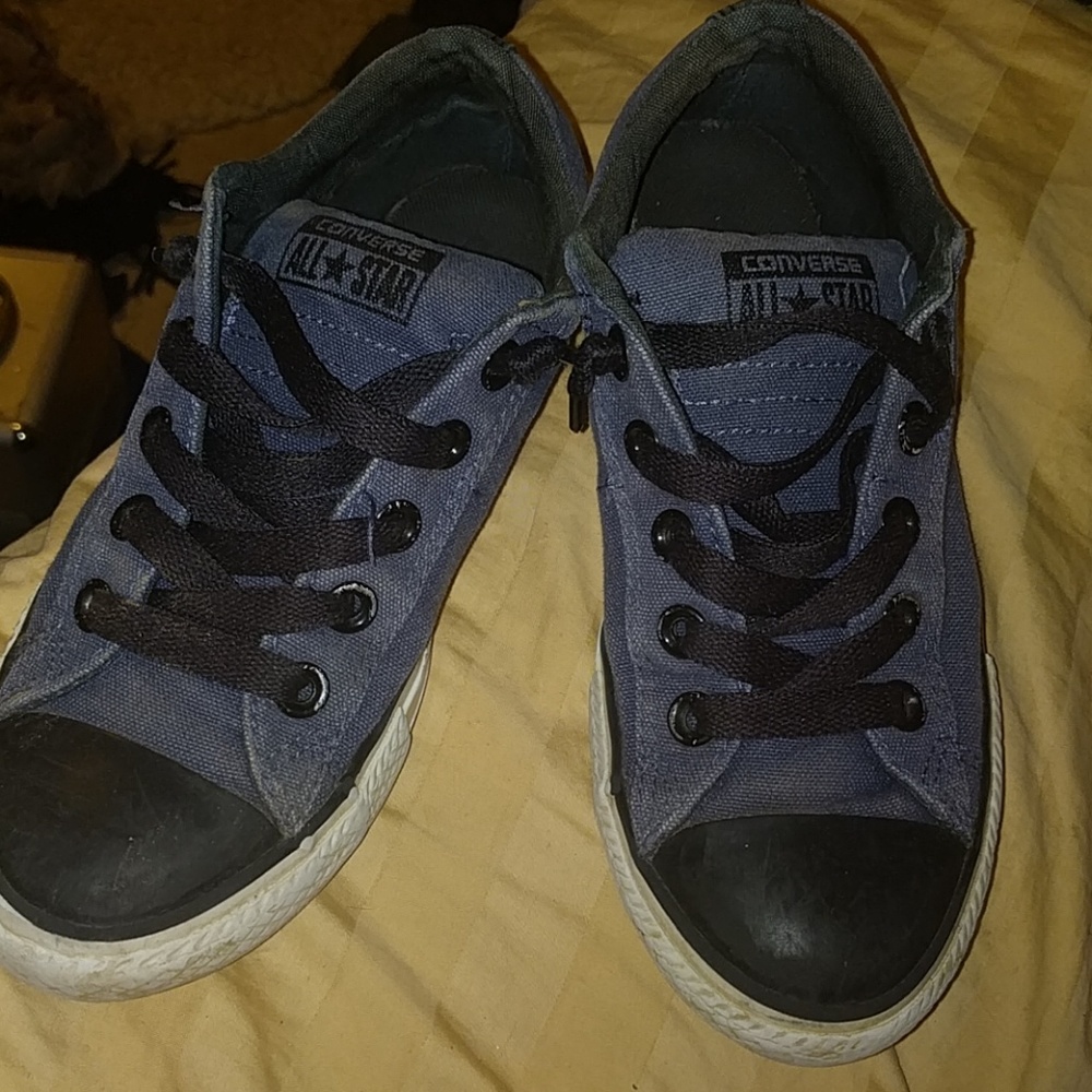 Boys Converse